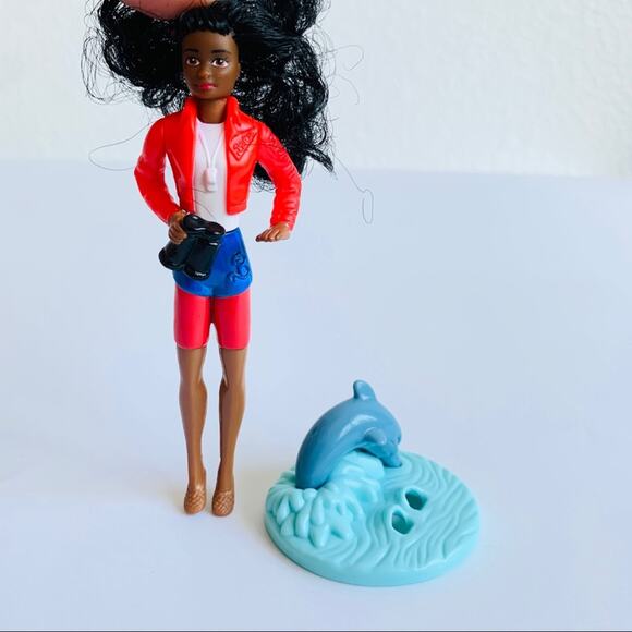 NEW 1994 Mattel Barbie Lifeguard Action Figure - Picture 6 of 10